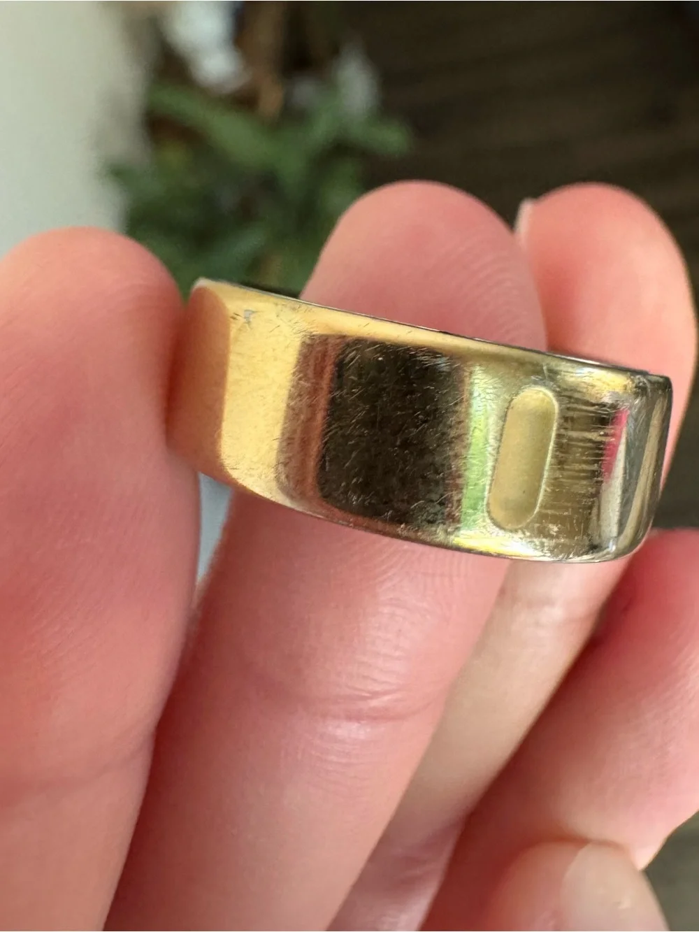 Gold Oura Ring 4 (size 8)